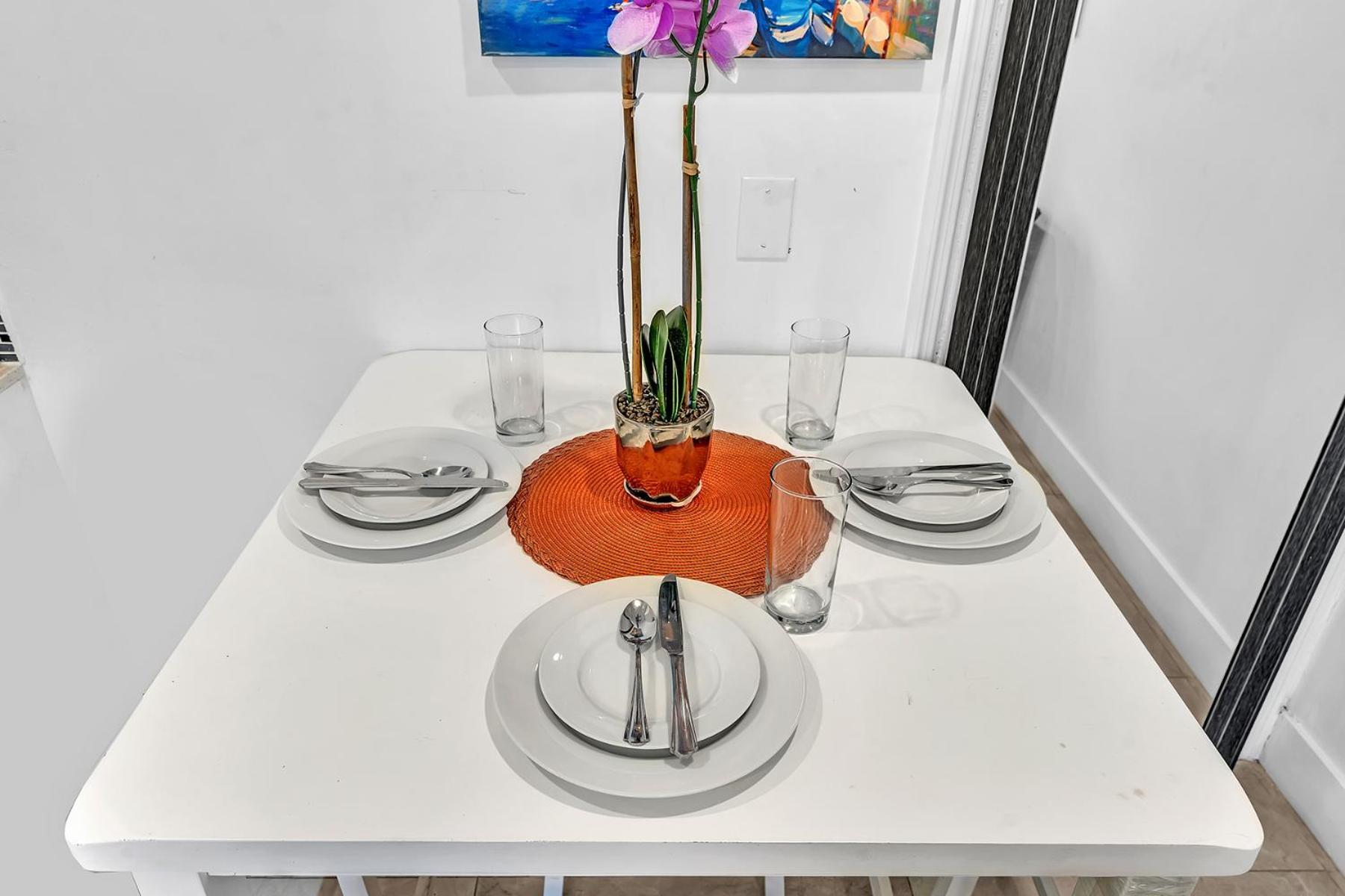 New Boutique 1 Bdrm Close To Beach & Casino #211 Голлівуд Екстер'єр фото
