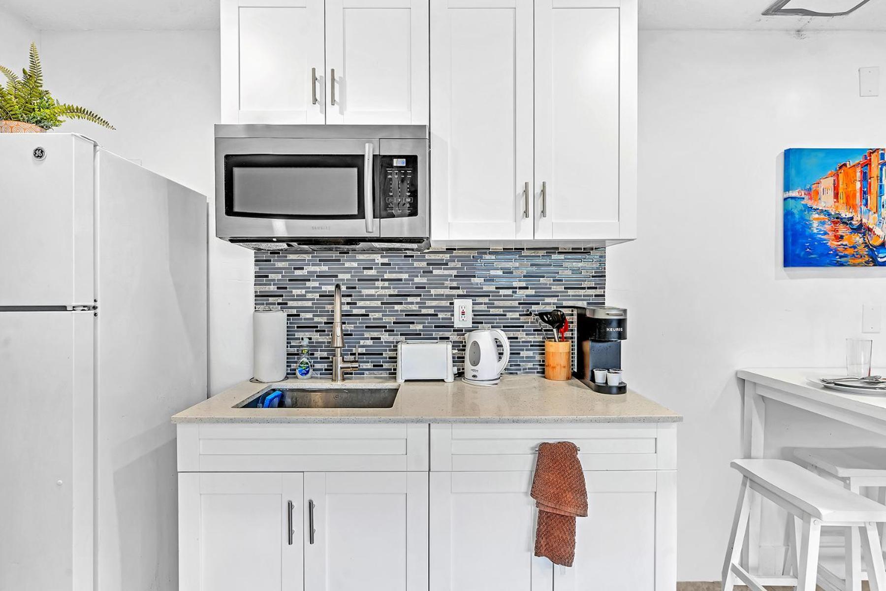 New Boutique 1 Bdrm Close To Beach & Casino #211 Голлівуд Екстер'єр фото